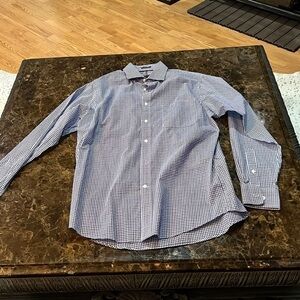 Tommy Hilfiger medium dress shirt. MN19